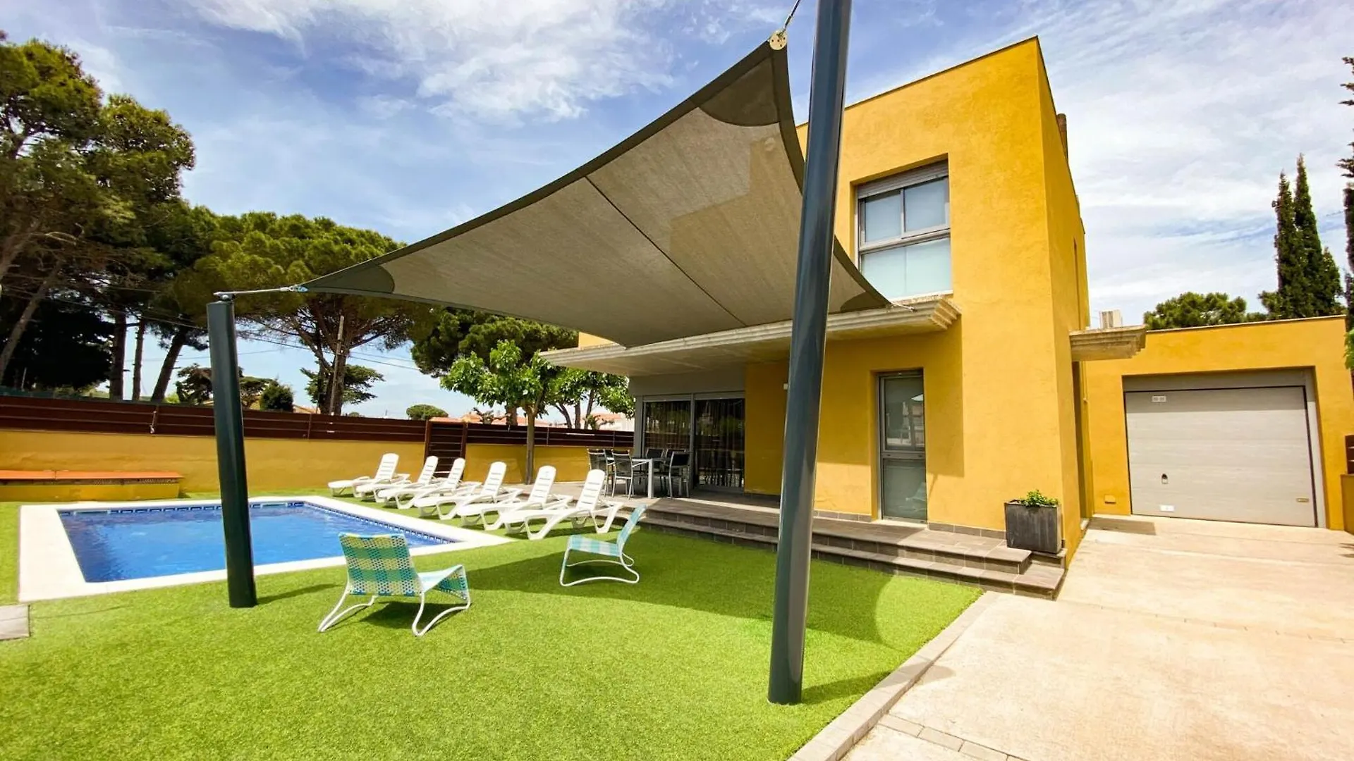 Villa House With Large Garden And Private Pool L' Escala 0*,
